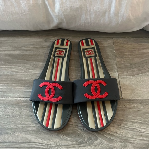 Vintage Striped Chanel Sandals - Picture 1 of 4
